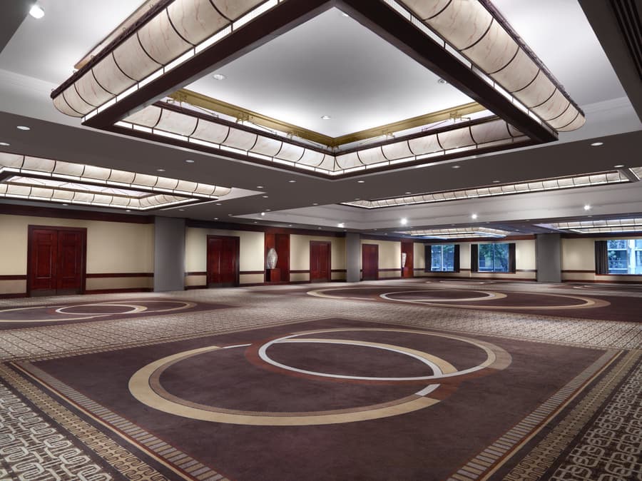 Omni Los Angeles Hotel at California Plaza