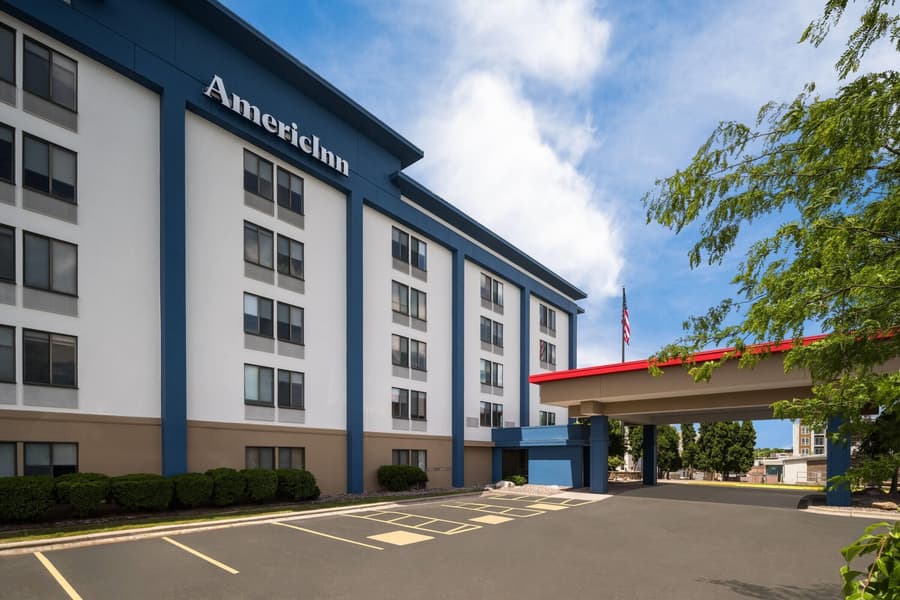 AmericInn by Wyndham Madison West