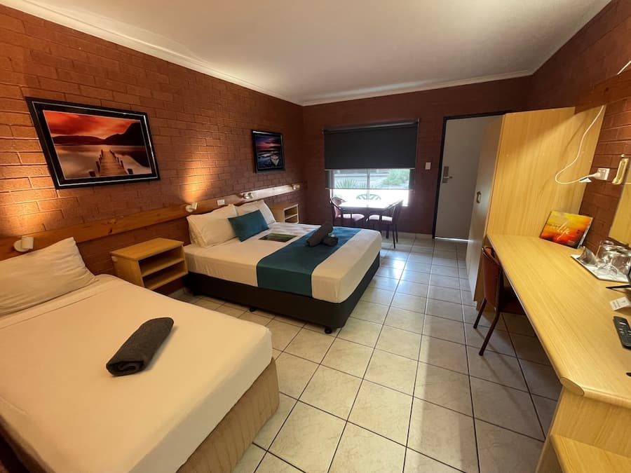 Pine Tree Motel