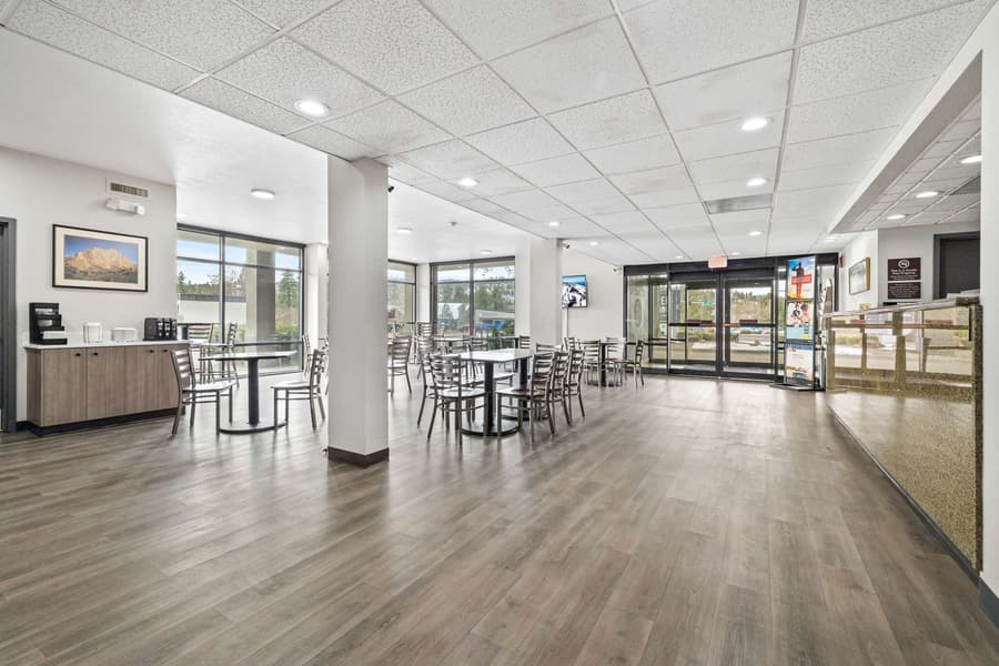 Red Lion Inn & Suites Deschutes River Bend