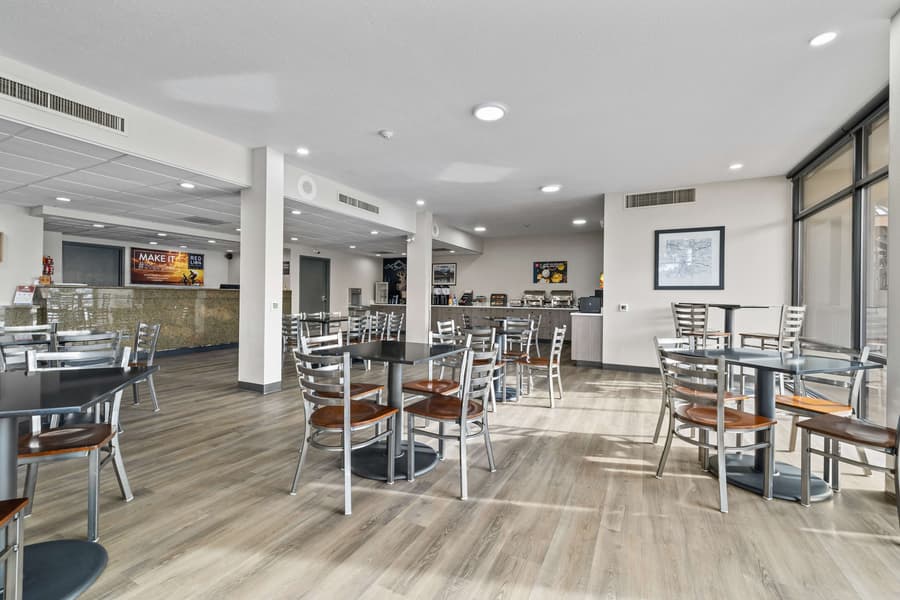 Red Lion Inn & Suites Deschutes River Bend
