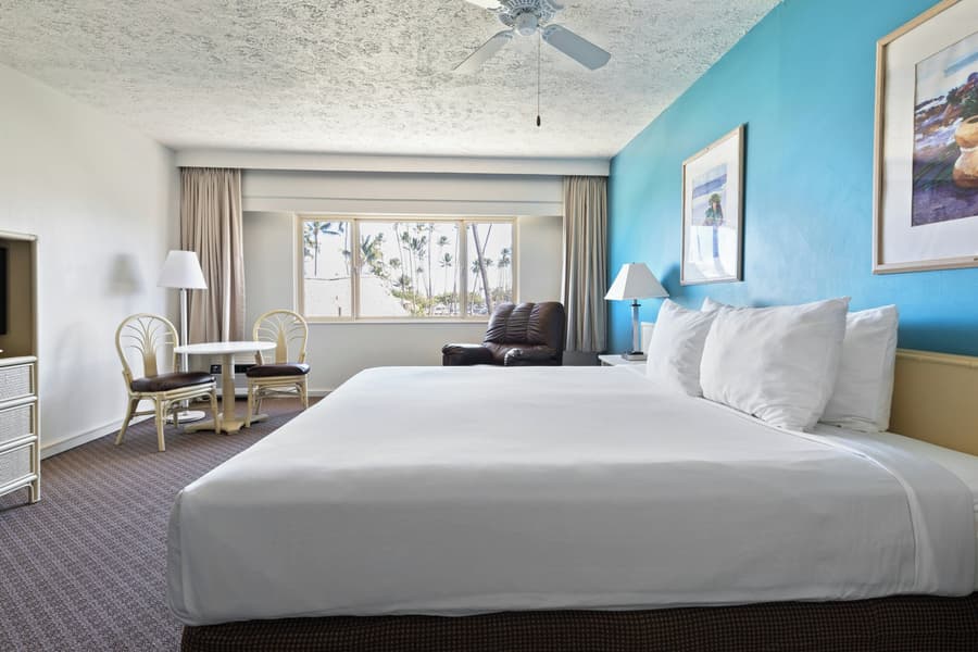 Maui Seaside Hotel