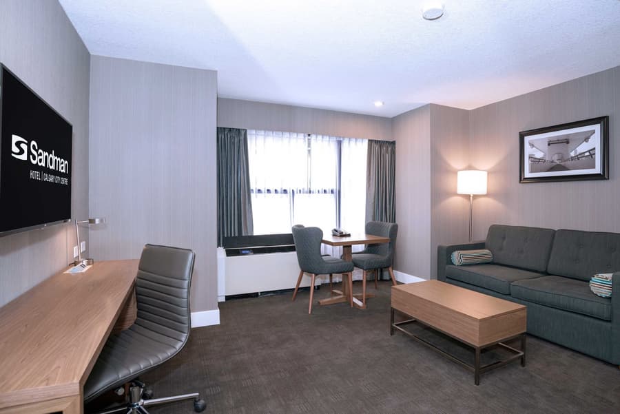 Sandman Signature Calgary Downtown Hotel