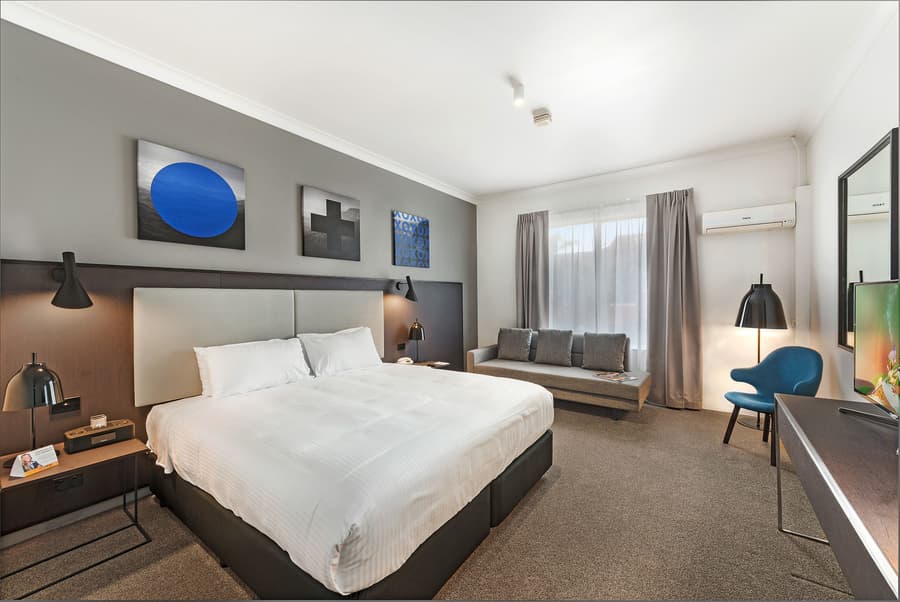 Silkari Urban CKS Sydney Airport Hotel