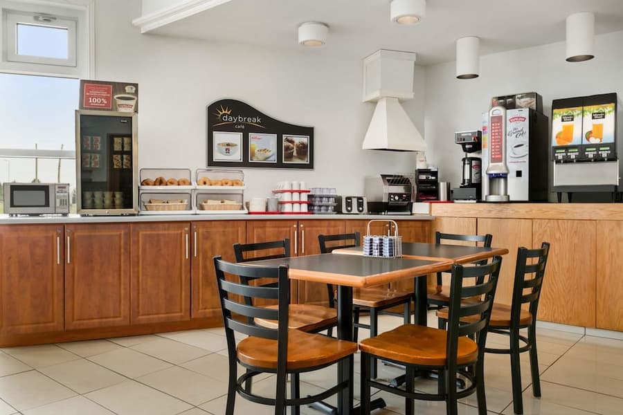 Days Inn by Wyndham Trois-Rivieres