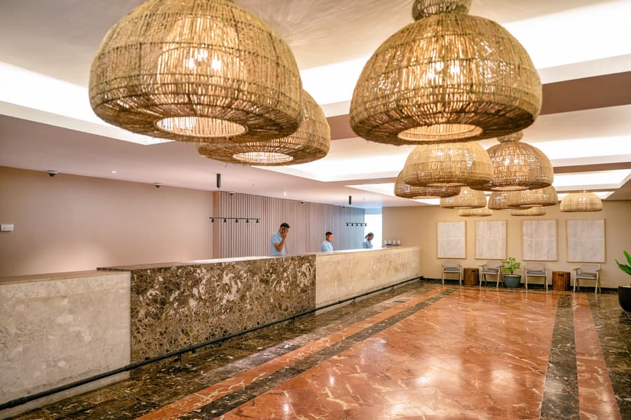 Coral Costa Caribe Beach Resort - All Inclusive