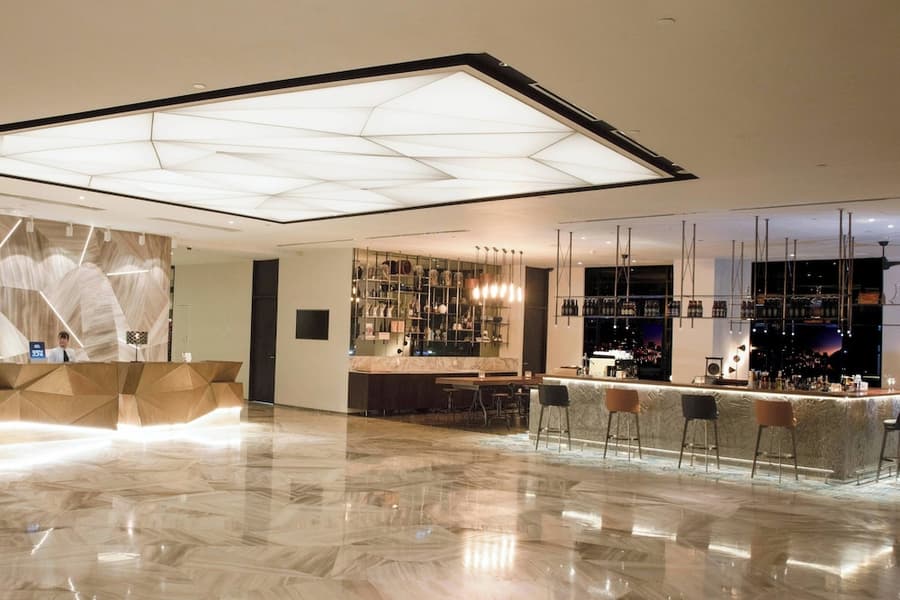 Renaissance Riverside Hotel Saigon