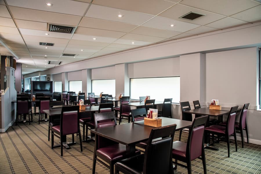 Holiday Inn Express Glasgow City Riverside by IHG