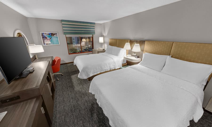 Hampton Inn Tropicana