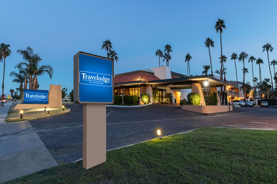 Travelodge by Wyndham Palm Springs