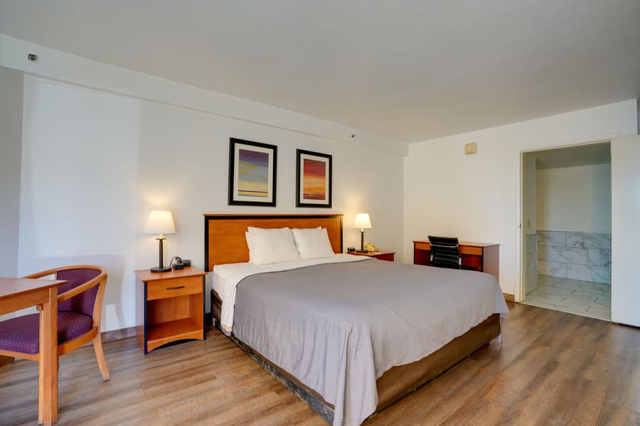 Lake Mead Inn
