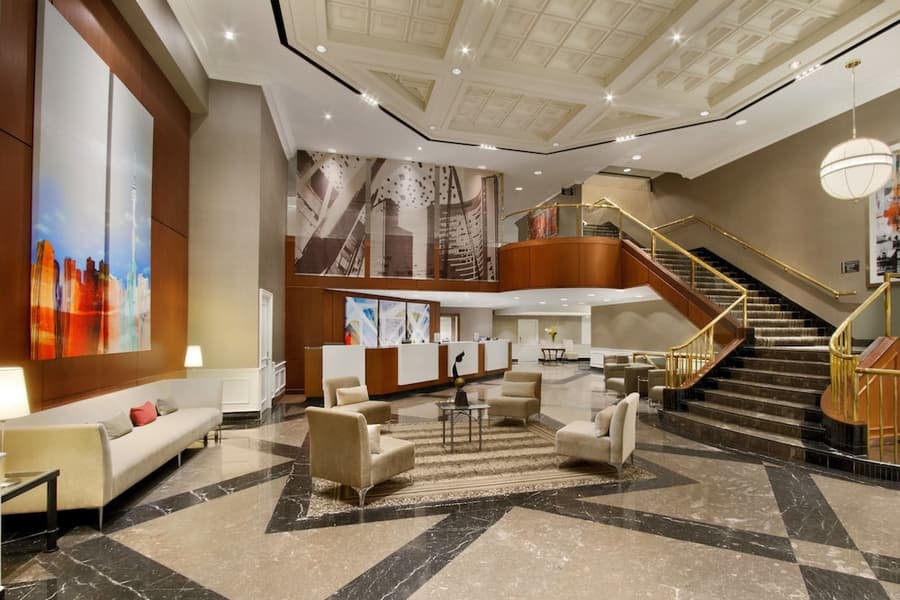 DoubleTree by Hilton Hotel Toronto Downtown