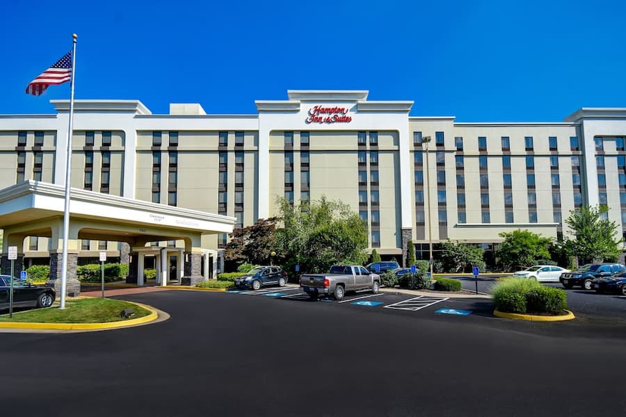 Hampton Inn & Suites Alexandria Old Town Area South