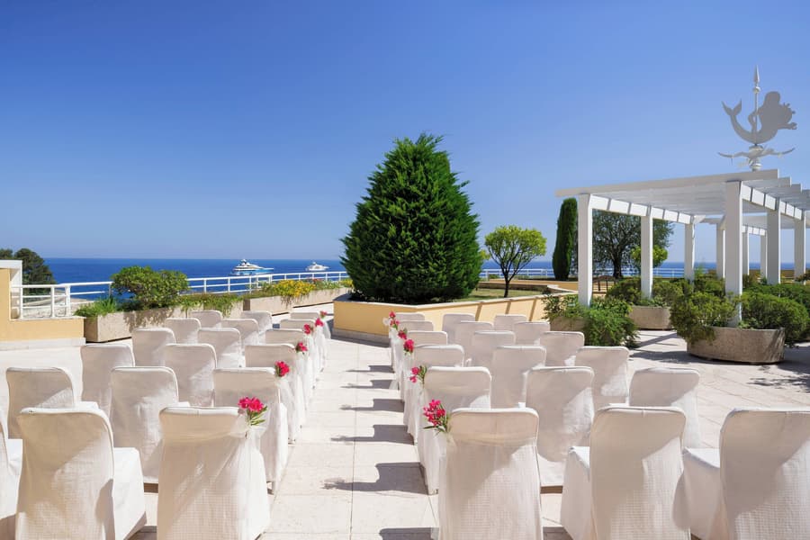 Le Meridien Beach Plaza