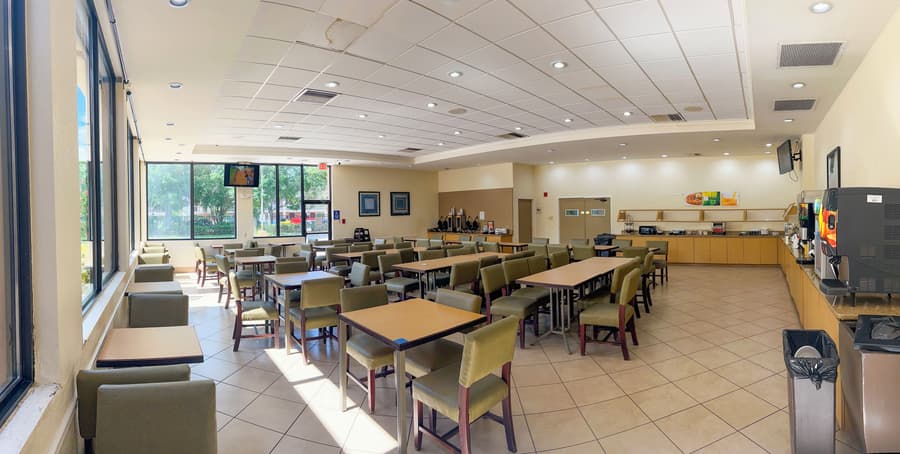 Hotel Monreale Inn & Studios I-Drive Icon Park Orlando