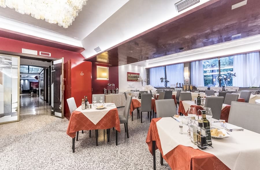 Antony Hotel