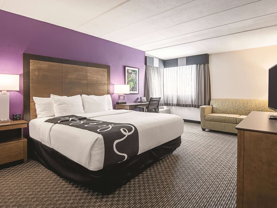 La Quinta Inn & Suites by Wyndham Portland DT/Maine Med