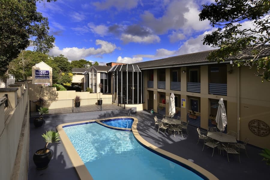 Twin Towers Inn