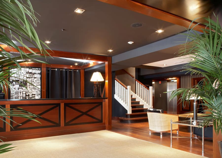 U232 Hotel