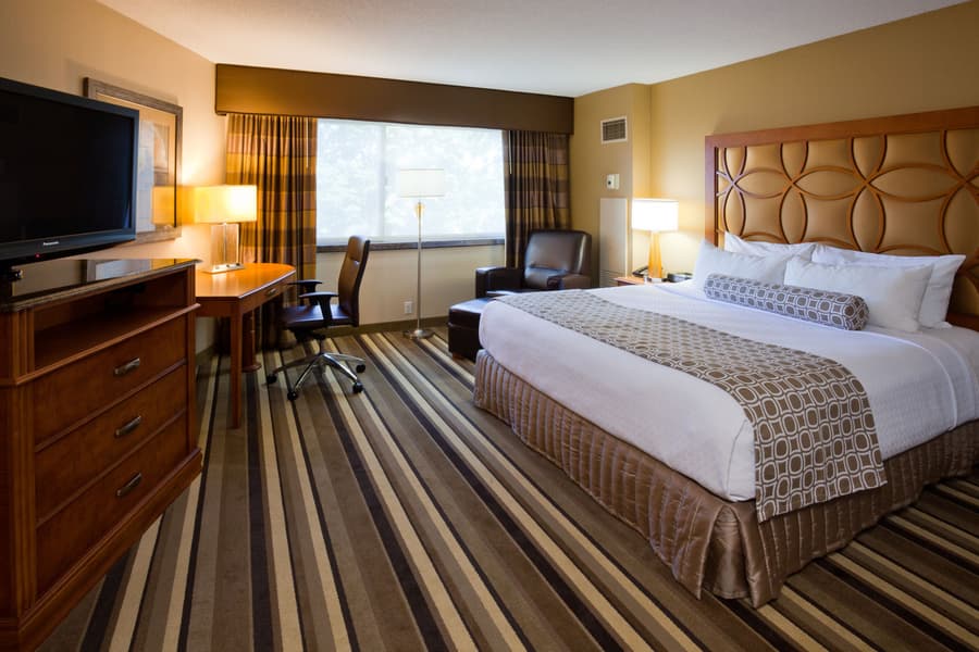 Crowne Plaza Minneapolis West by IHG