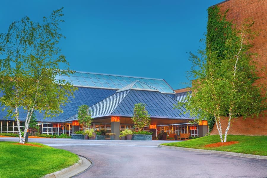 Crowne Plaza Minneapolis West by IHG