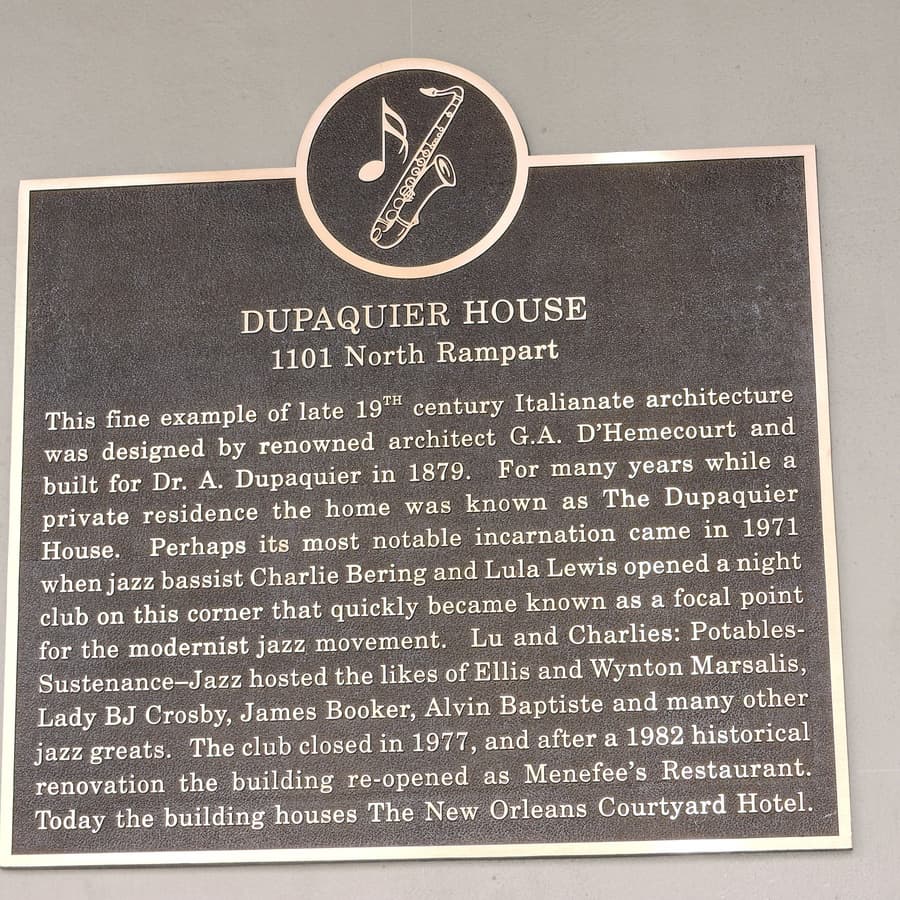 New Orleans Courtyard Hotel and Suites by the French Quarter