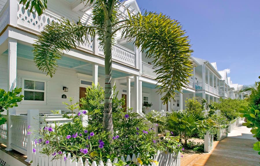 Parrot Key Hotel & Villas