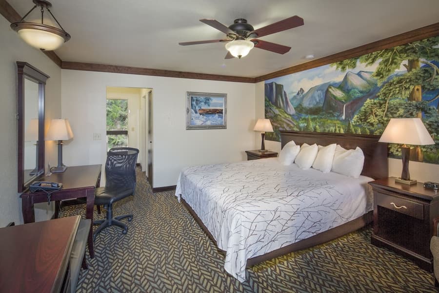 Best Western Plus Yosemite Gateway Inn