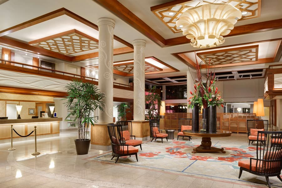 Hilton Waikiki Beach Resort & Spa