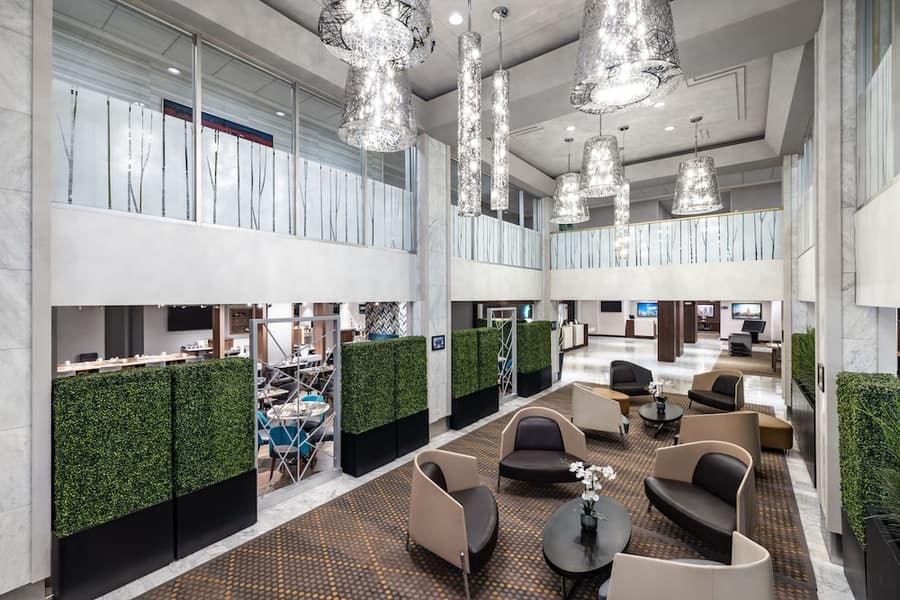 Holiday Inn Toronto Downtown Centre by IHG