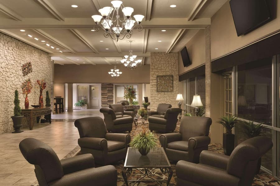 Radisson Hotel Louisville North