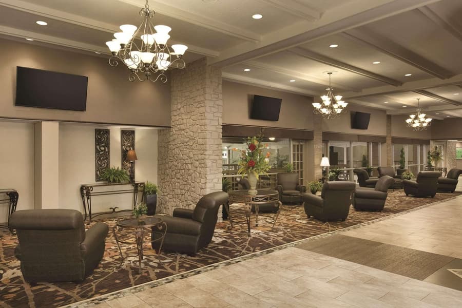 Radisson Hotel Louisville North