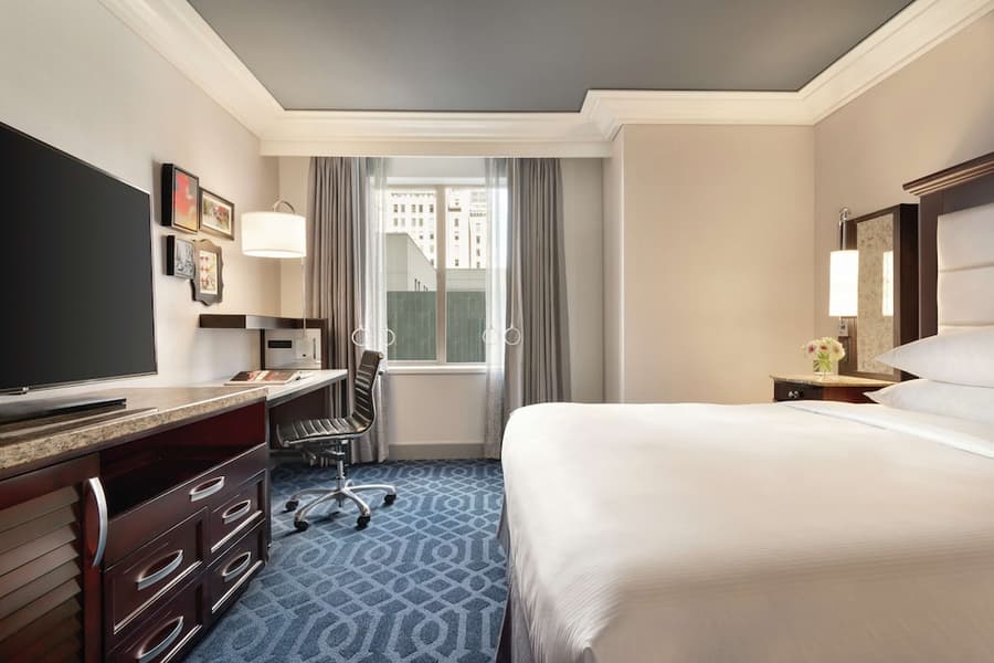 Hilton Checkers Los Angeles
