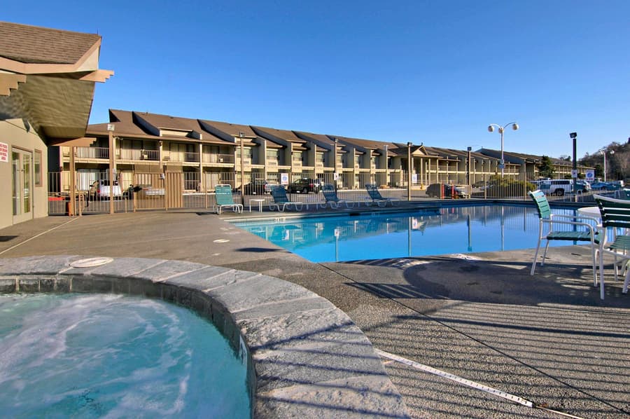 Red Lion Hotel Port Angeles Harbor