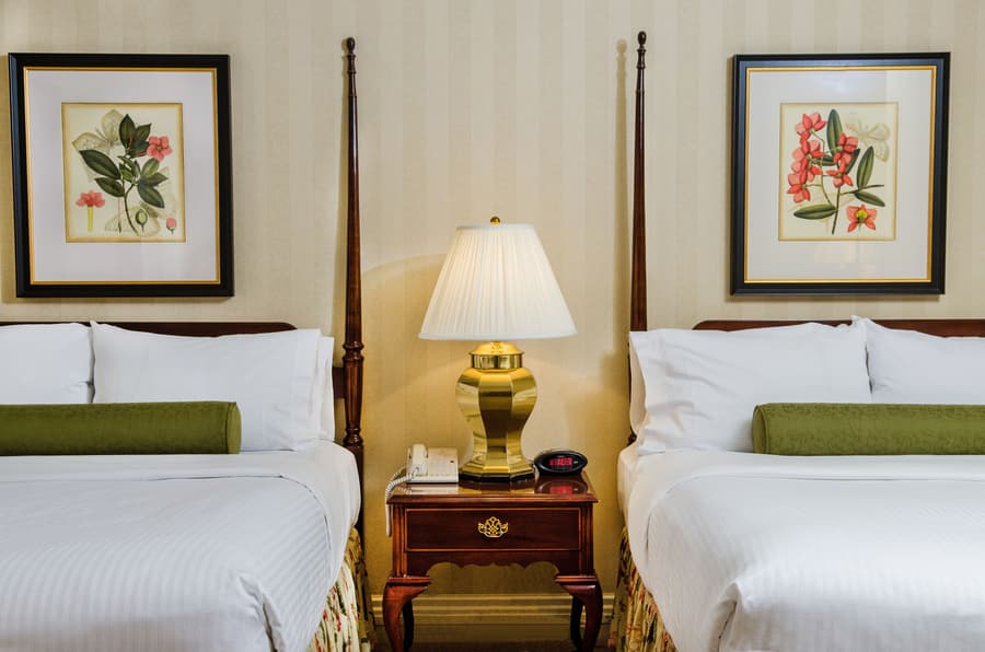 Mayflower Park Hotel