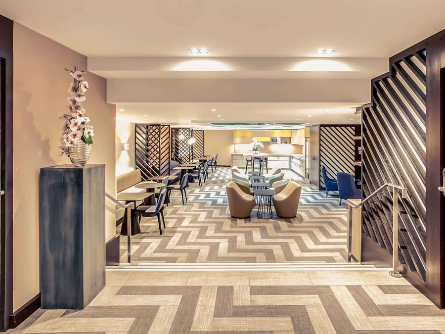 Mercure Paris Arc de Triomphe Etoile