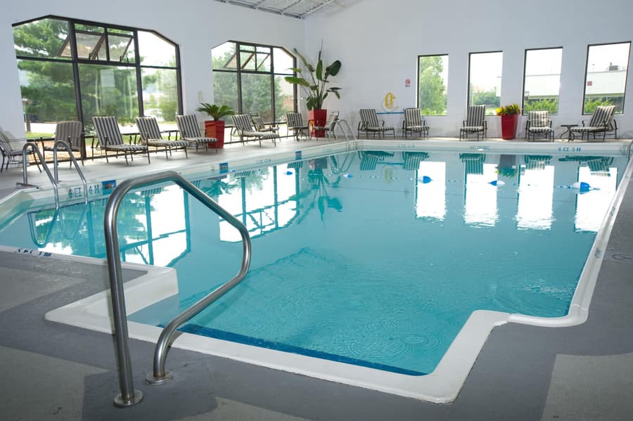 DoubleTree by Hilton Collinsville - St. Louis