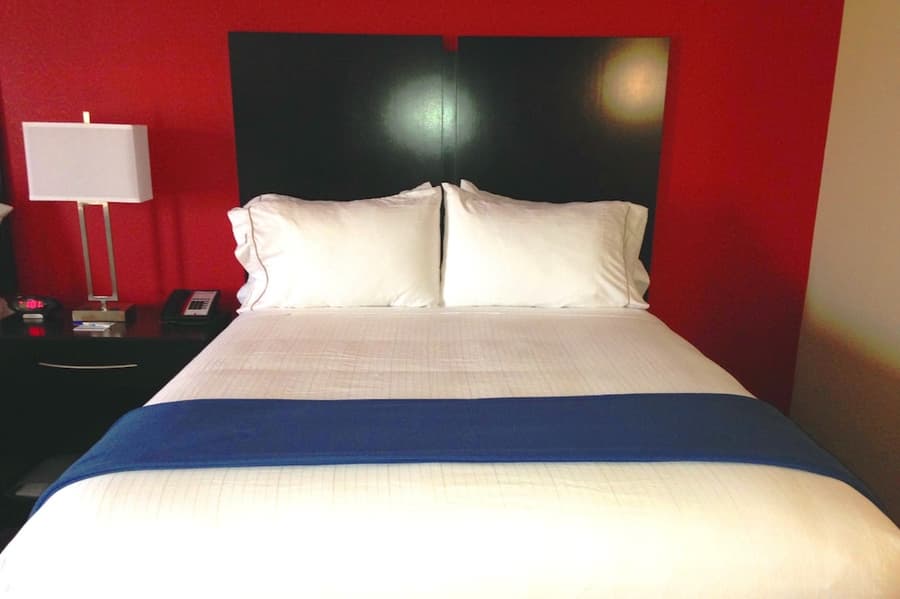 Holiday Inn Express & Suites Jackson Downtown - Coliseum by IHG
