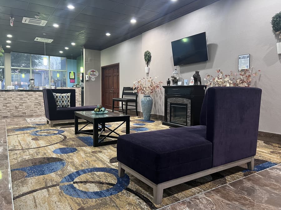 Super 8 by Wyndham Ft Stockton