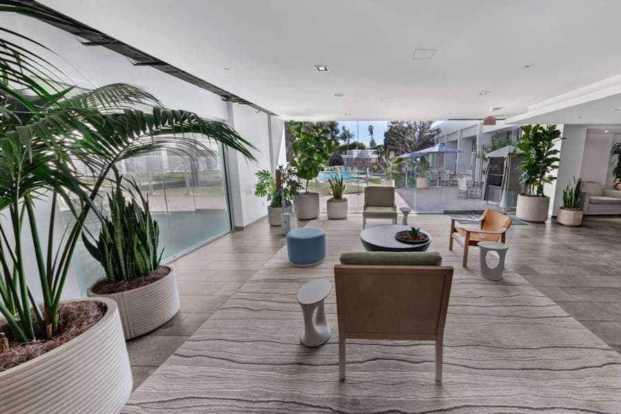 Hotel MDR Marina del Rey - a DoubleTree by Hilton