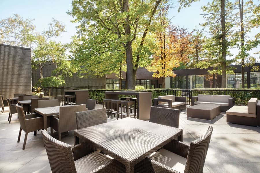 DoubleTree by Hilton Toronto Airport West