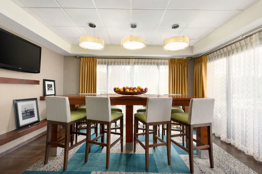 Hampton Inn Philadelphia Mt. Laurel
