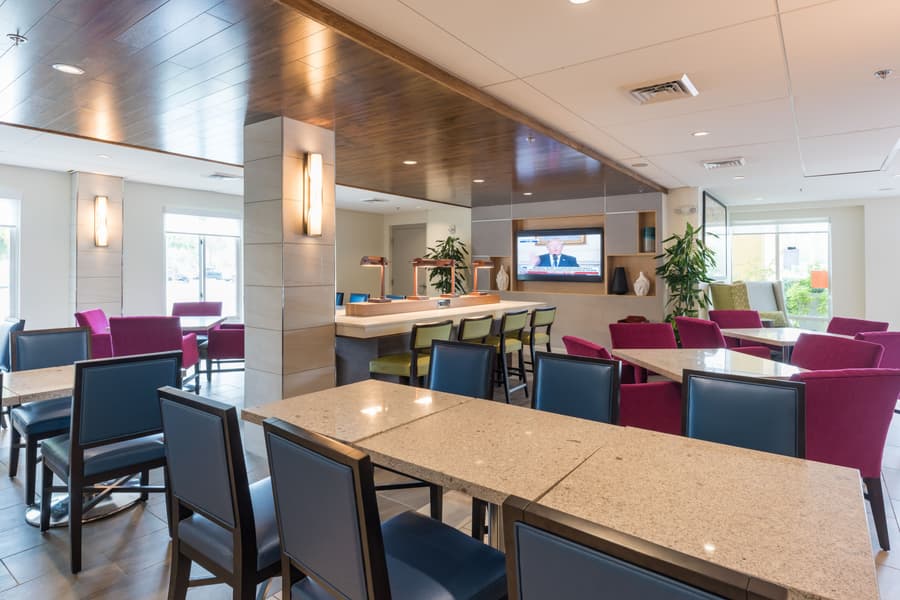 Holiday Inn Express Charleston by IHG