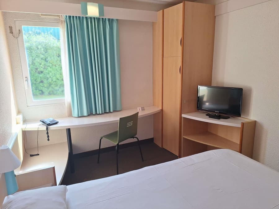 ibis Setubal