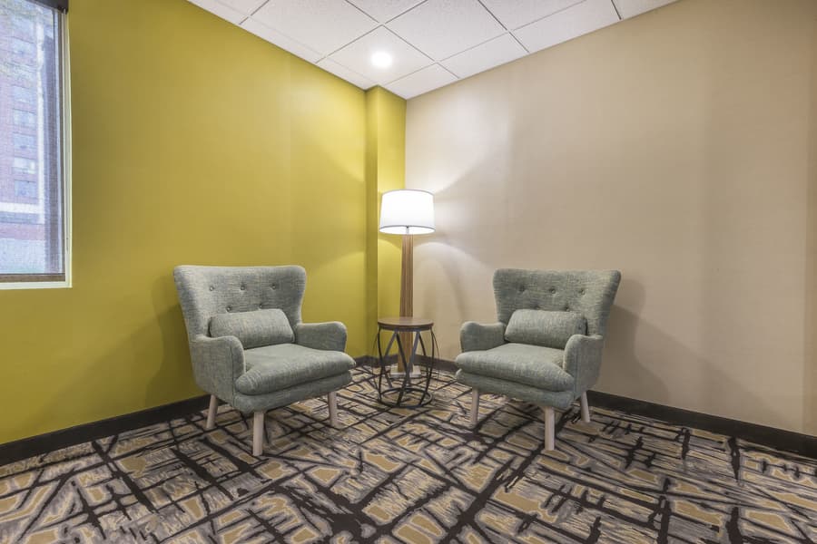 Quality Inn & Suites Downtown Windsor