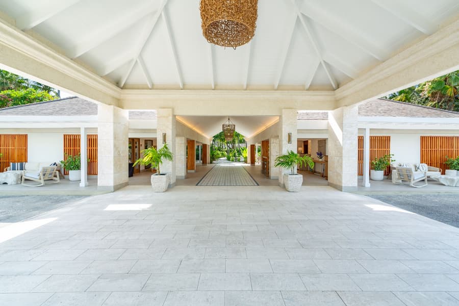 The Sands at Grace Bay