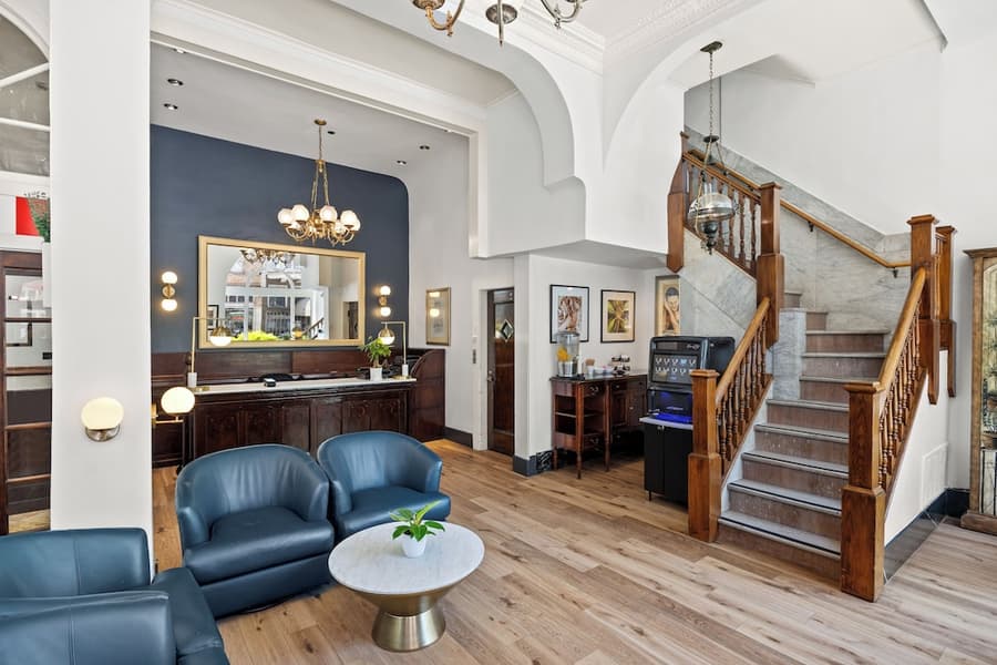 The Andrews Hotel