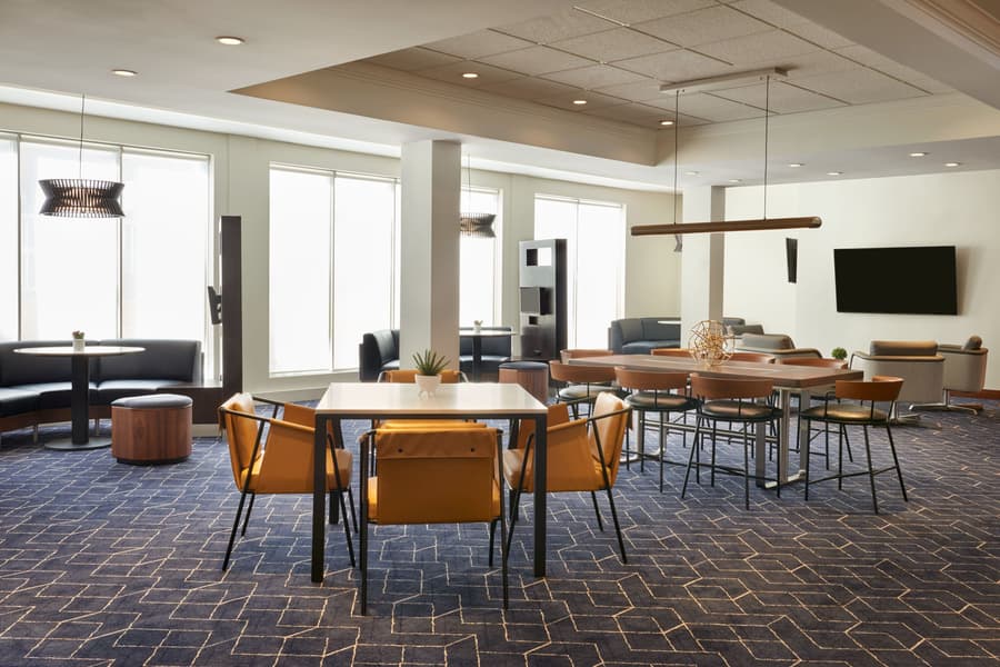 Courtyard by Marriott Downtown Ottawa