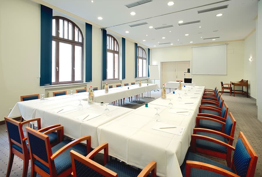 TRYP by Wyndham Kassel City Centre
