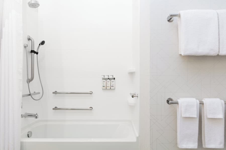 Holiday Inn Express Dallas Medical-Market Center by IHG